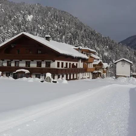 Apartamento & Urschnerhof